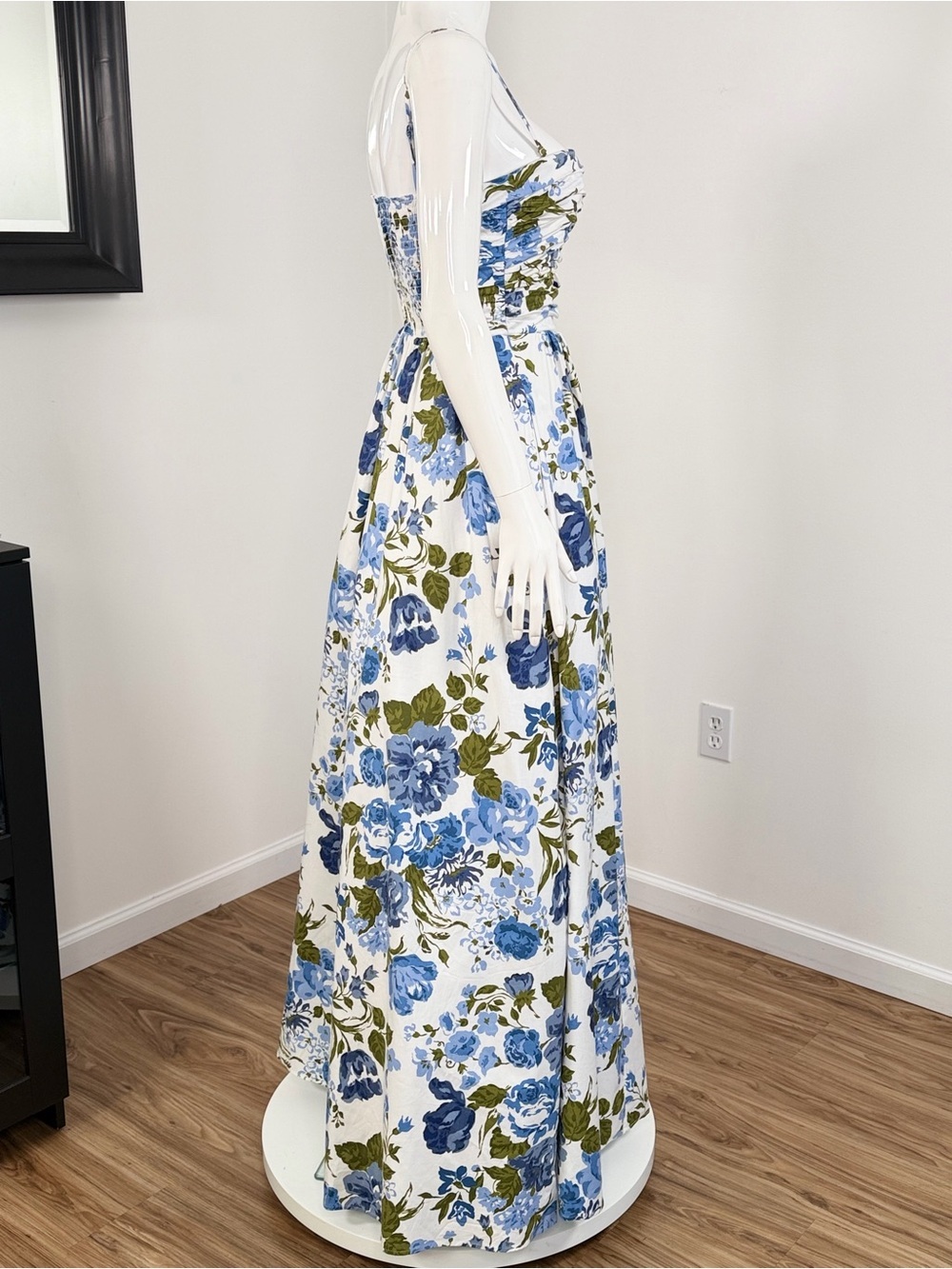 NWT Reformation Kastoria Strapless Floral Maxi Dress in White & Blue Size 2 - Picture 10 of 16